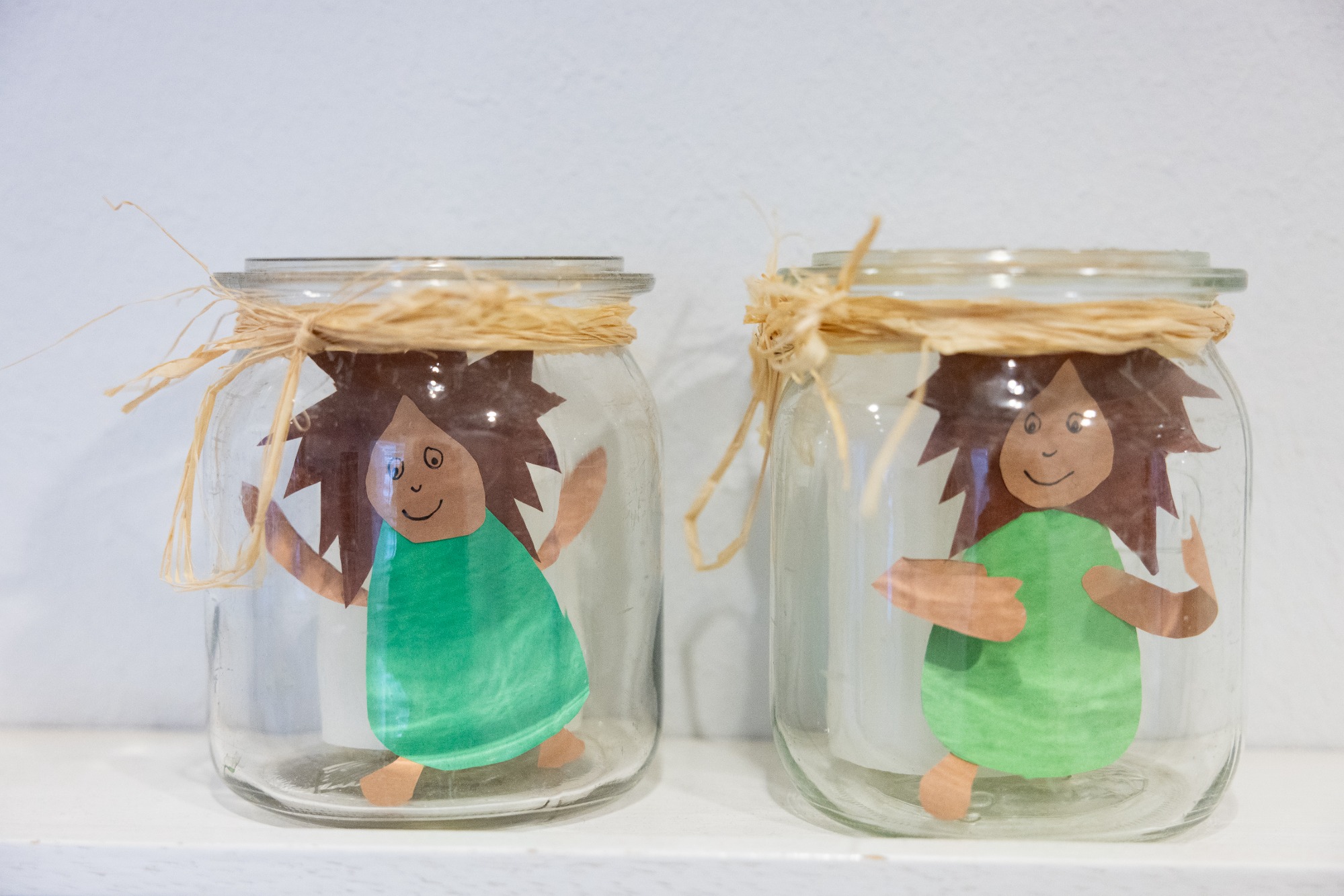 Rumpelwichte aus Papier im Glas